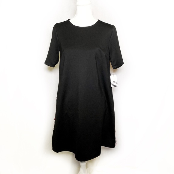 SALE🎉⚡️Sporty Shift Dress - Picture 2 of 4